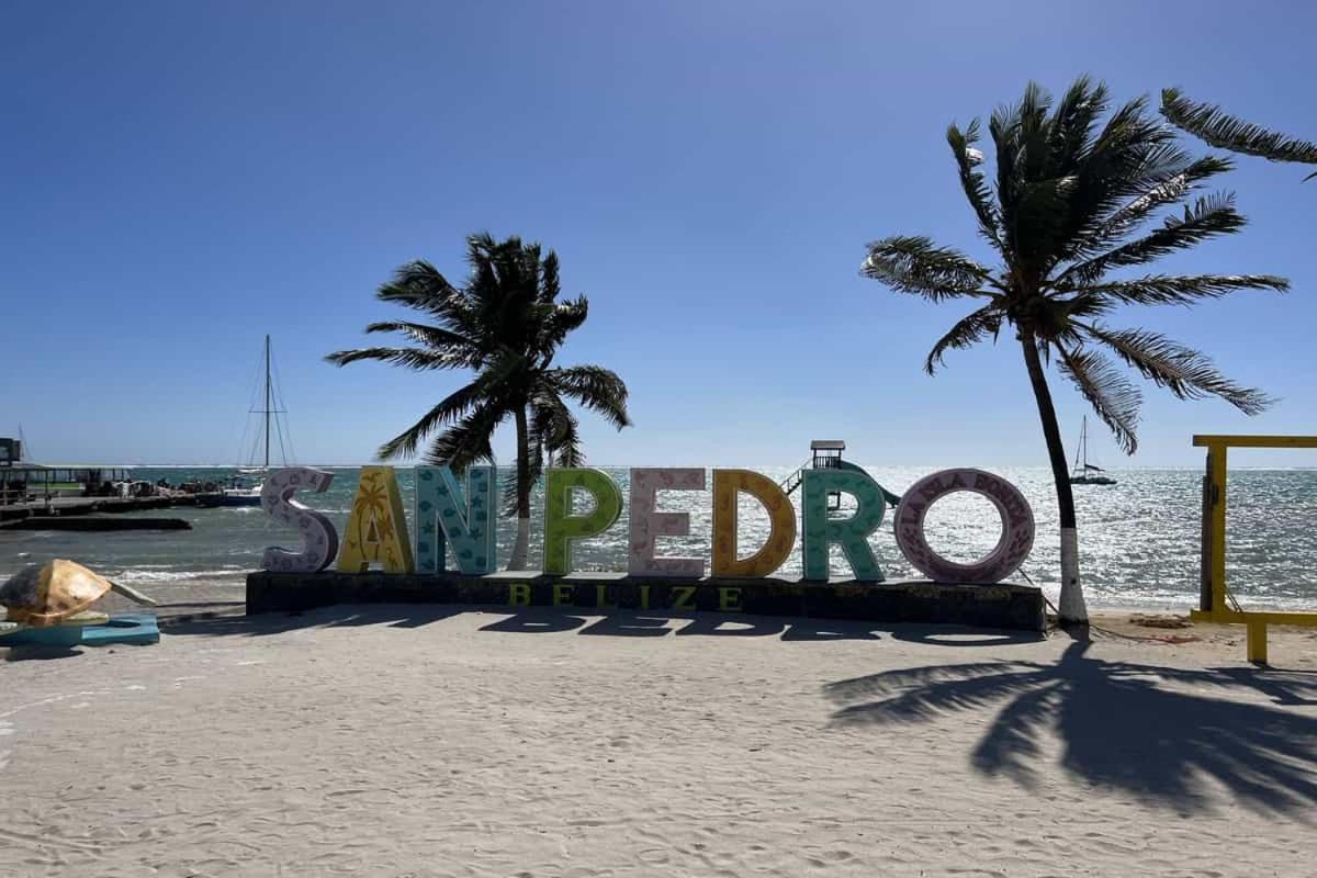 White Sands Cove San Pedro  Bagian luar foto