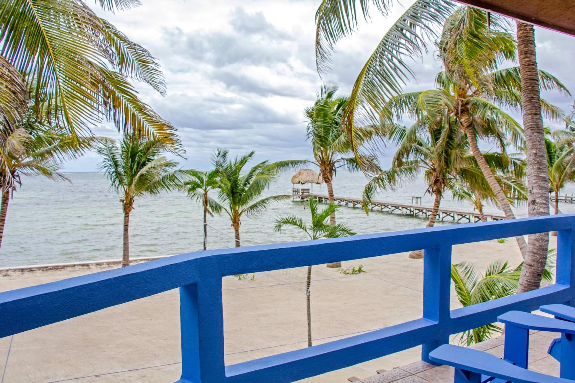 White Sands Cove San Pedro  Ruang foto